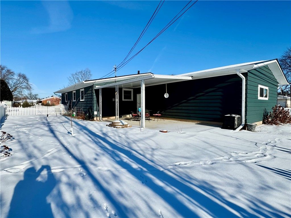 Photo of 2706 Nimitz Street, Eau Claire, WI 54701 (MLS # 1597997)