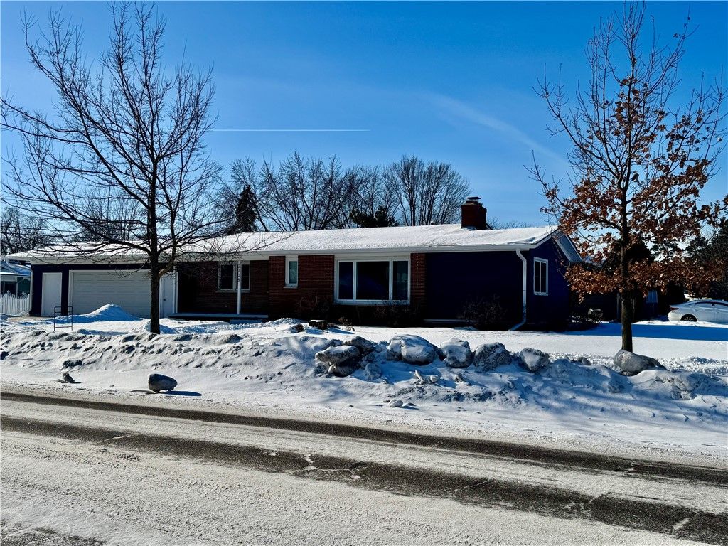 Photo of 2706 Nimitz Street, Eau Claire, WI 54701 (MLS # 1597997)