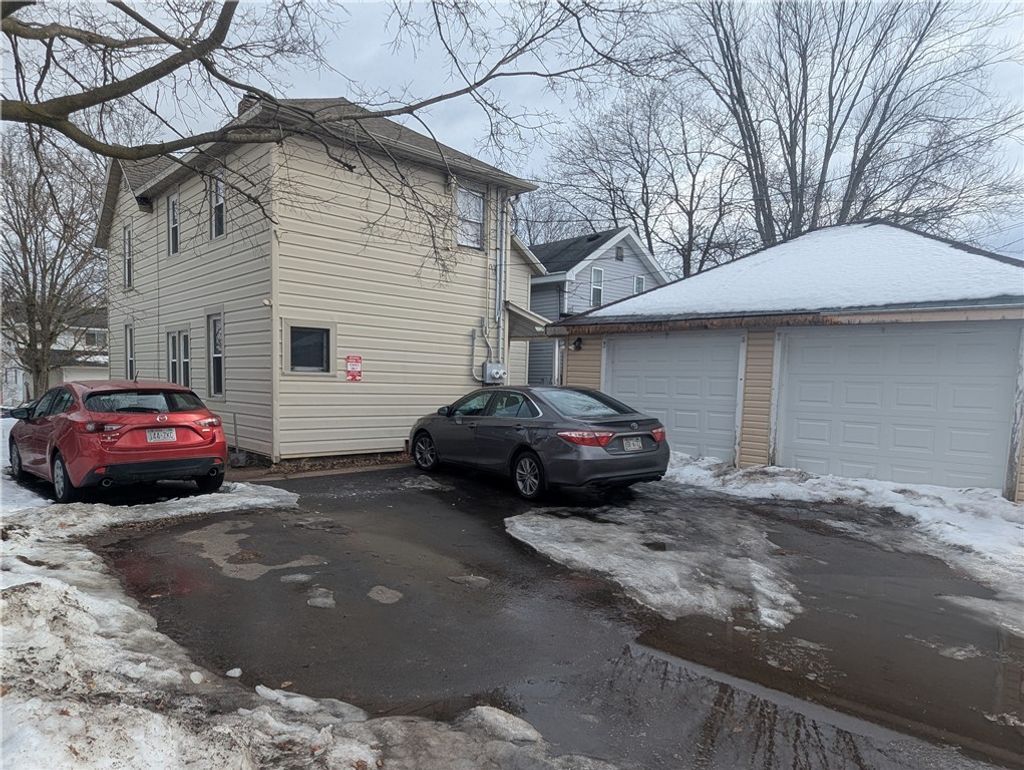 Photo of 1424 Mappa Street 2 #2, Eau Claire, WI 54703 (MLS # 1597900)