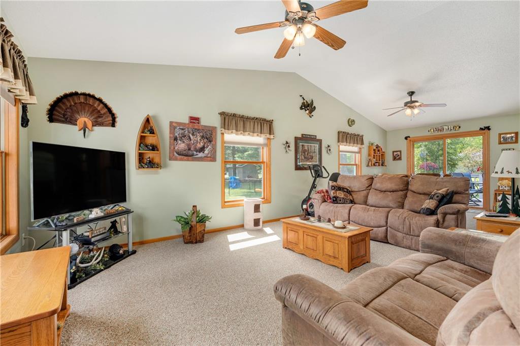 Chetek, Wisconsin 54728, United States, 3 Bedrooms Bedrooms, ,3 BathroomsBathrooms,Residential,Active,53584