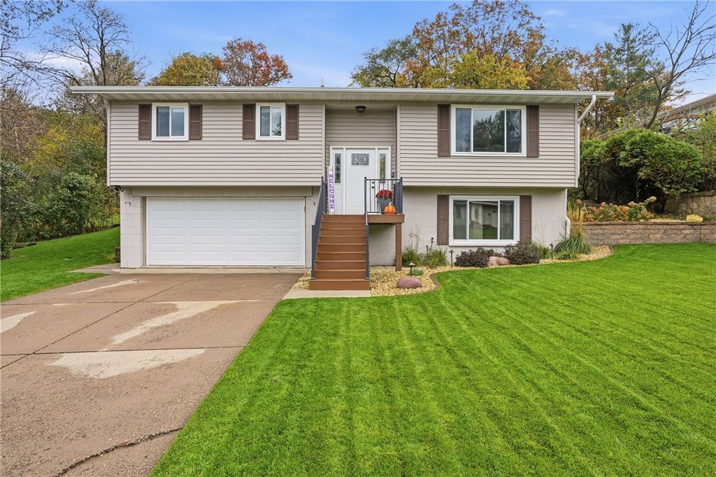 Photo of 903 Roberts Street, Altoona, WI 54720 (MLS # 1597455)