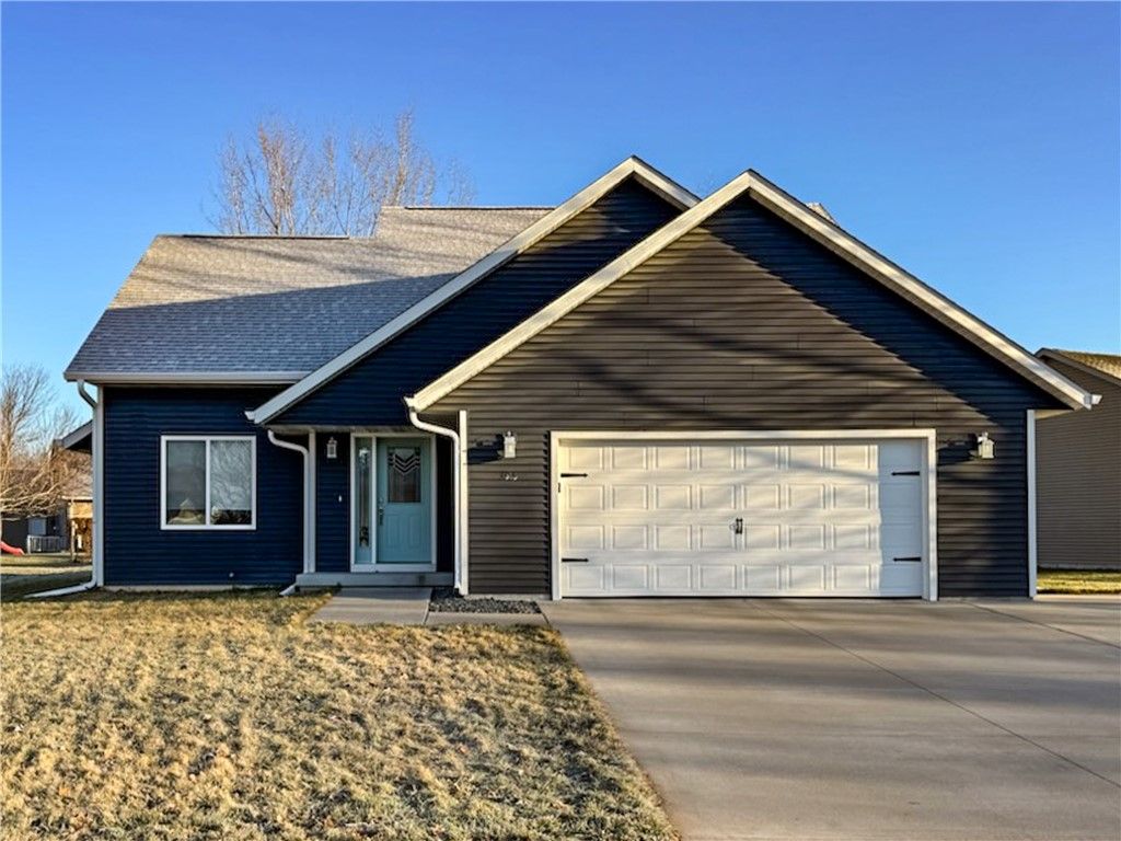 Photo of 3316 Sanford Lane, Eau Claire, WI 54703 (MLS # 1597254)