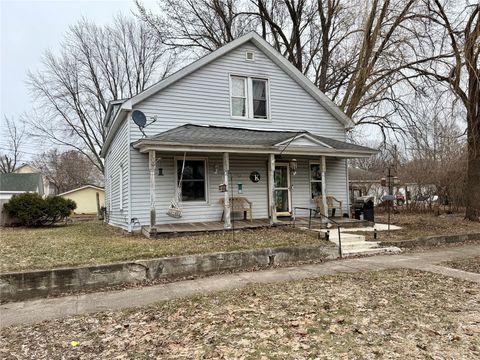 19 Woodward Avenue duplex Chippewa Falls WI 54729