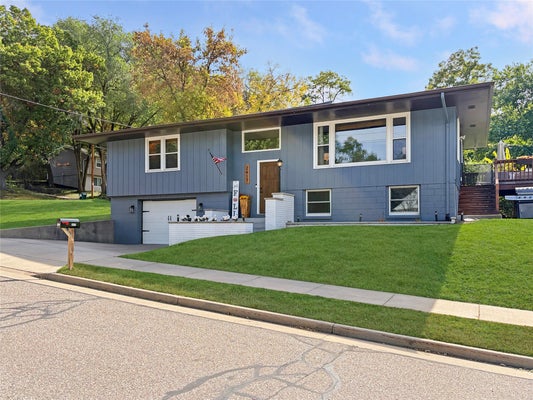2417 SHALE LEDGE RD, EAU CLAIRE, WI 54703 - Image c58c6a442e2b62f2b6aecb36f1de8f4c/88726346