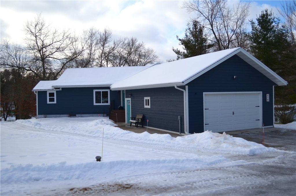 Photo of 610 26 1/2 27th Street, New Auburn, WI 54757 (MLS # 1597800)