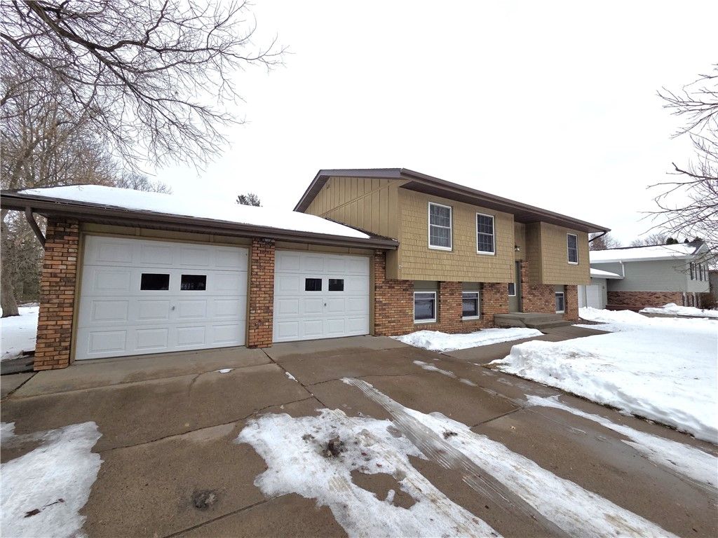 Photo of 309 Linden Avenue, Rice Lake, WI 54868 (MLS # 1597544)