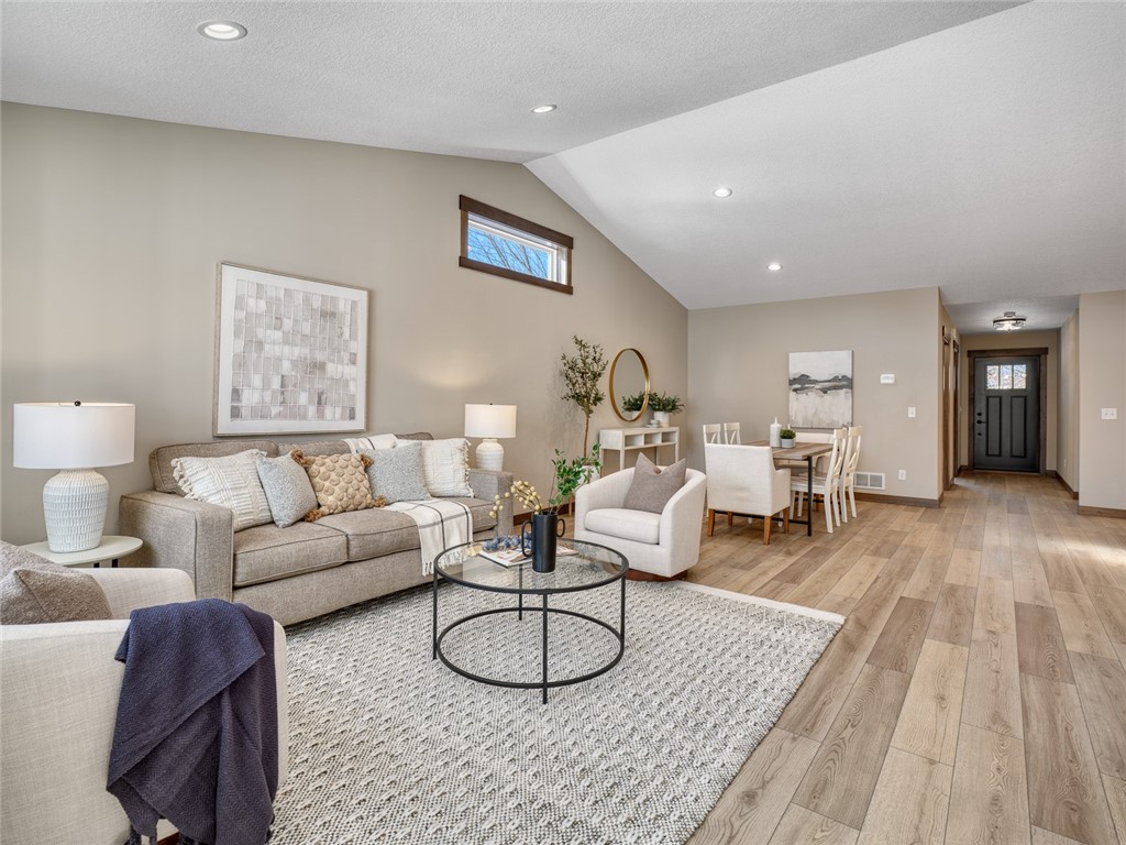 6835 (Lot 19) Buck Tail Drive