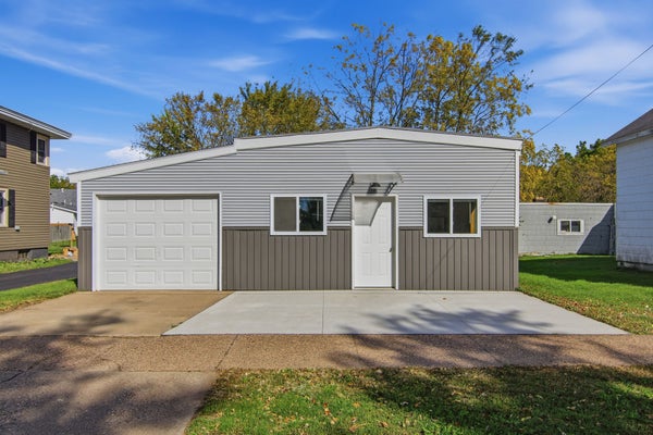 513 MAIN ST, AUGUSTA, WI 54722 - Image ce6defa98f94ff7247f640faa7f8e3df/562409576