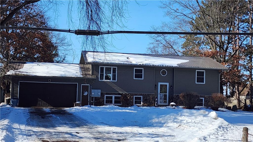 Photo of 7411 N 540th Street, Menomonie, WI 54751 (MLS # 1598393)