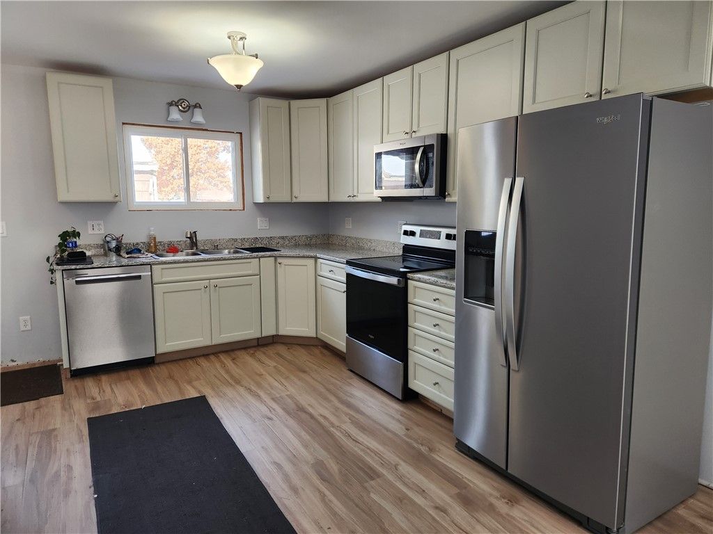 Photo of 602 Chestnut Street, Black River Falls, WI 54615 (MLS # 1597578)