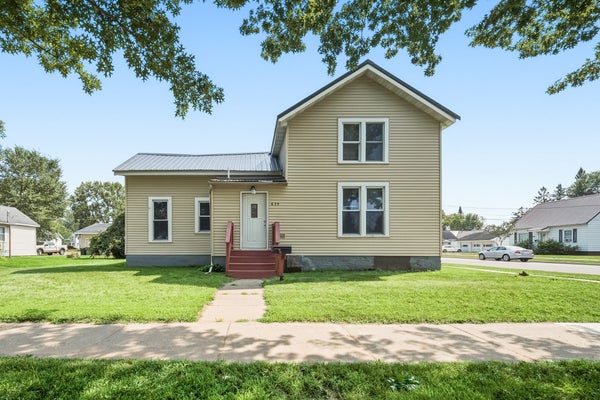639 NIAGARA ST # 1-2, EAU CLAIRE, WI 54703 - Image e044a7dd7c9932259de3cb408155d08a/57839783