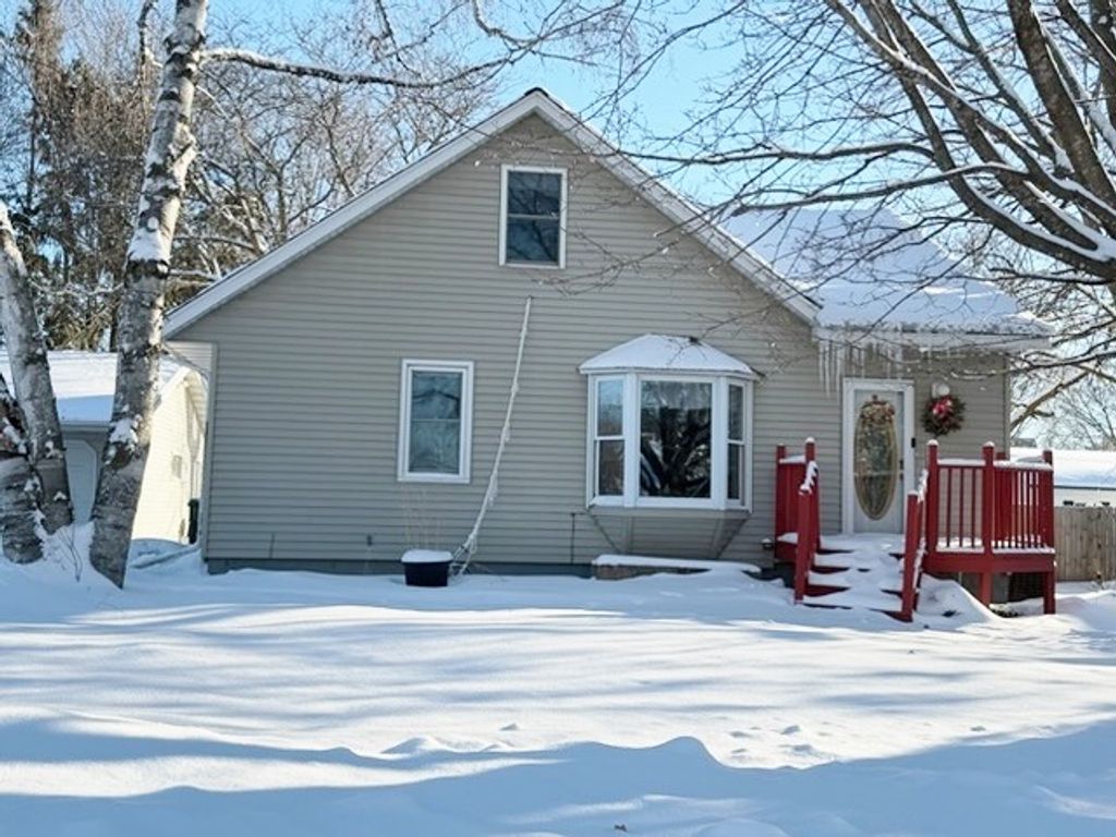 Photo of 510 S 4th Street, Luck, WI 54853 (MLS # 1597691)