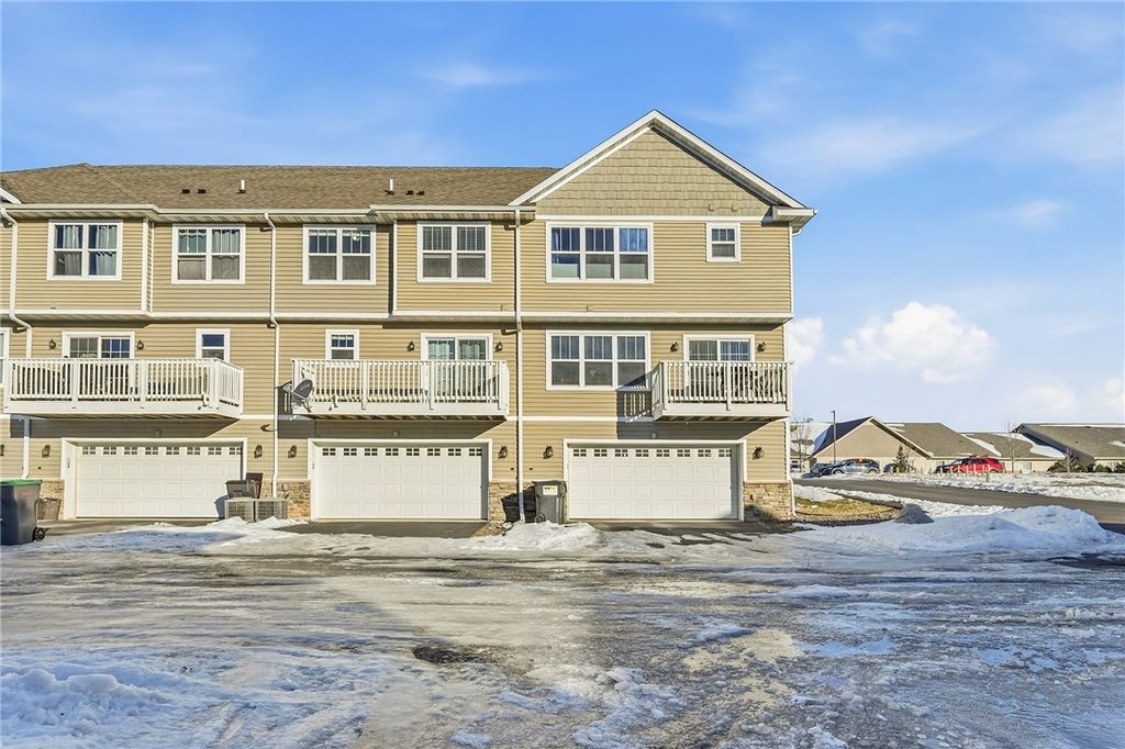 Photo of 5221 Stonewood Drive, Eau Claire, WI 54703 (MLS # 1597843)