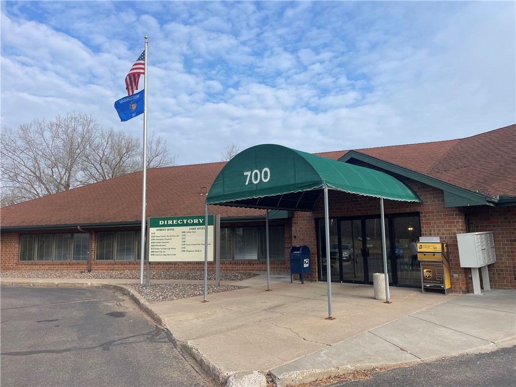 Photo 1 of 12 — 700 Wolske Bay Road 260, Menomonie, WI 54751