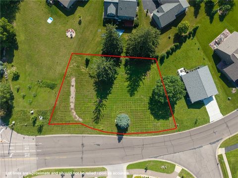 2364 St Andrews Drive Altoona WI 54720