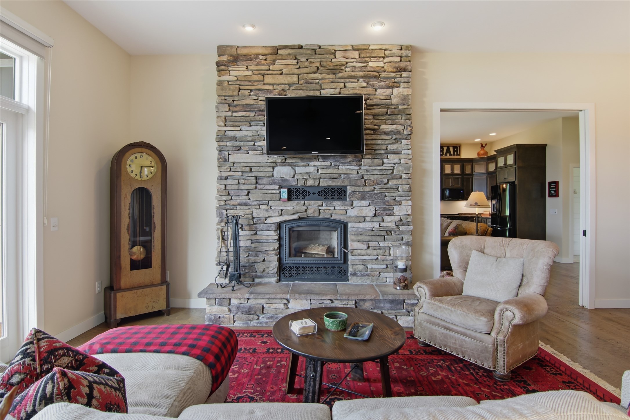 Hayward, Wisconsin, 54843, United States, 3 Bedrooms Bedrooms, ,3 BathroomsBathrooms,Residential,Active,2052128