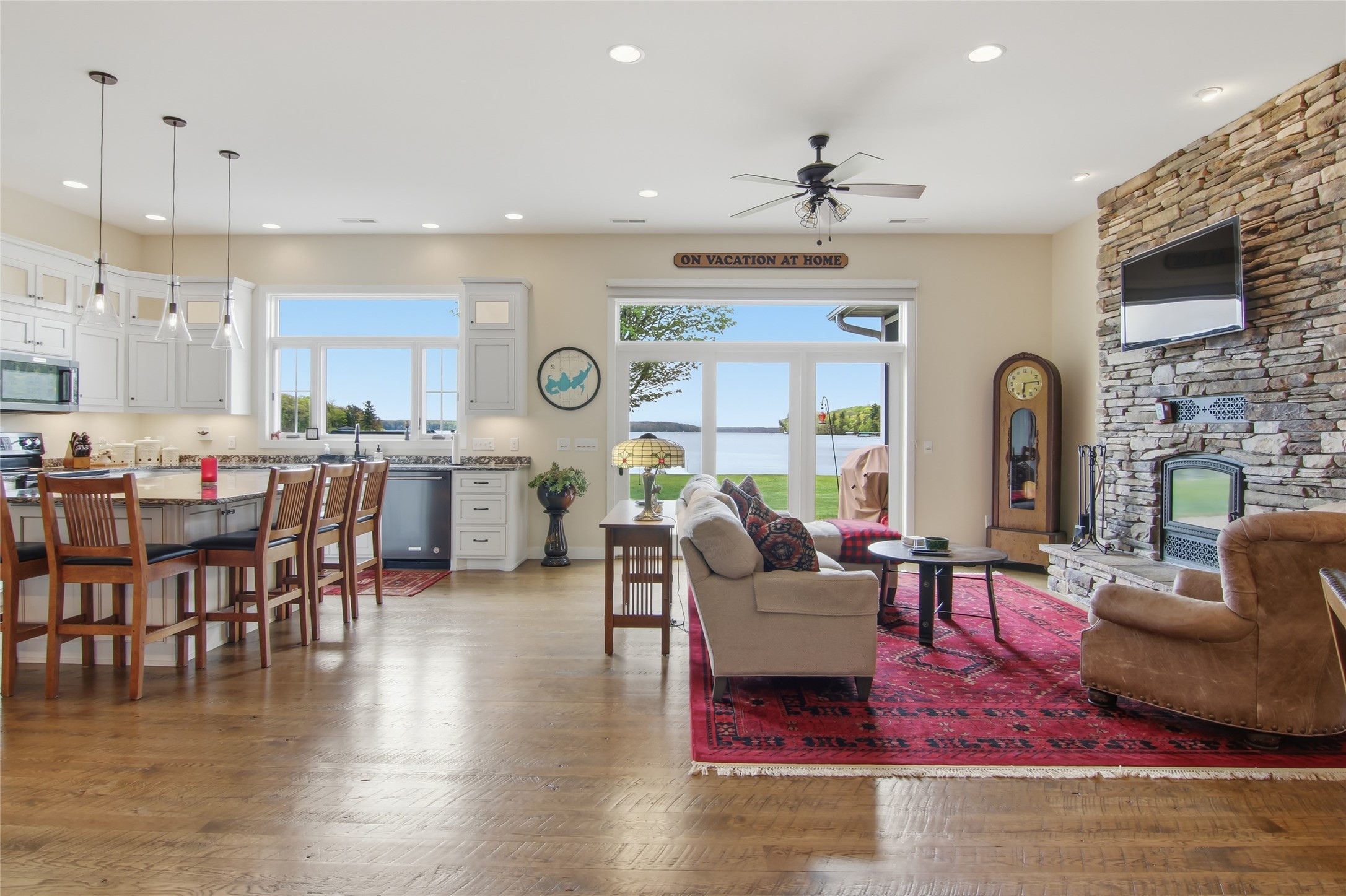 Hayward, Wisconsin, 54843, United States, 3 Bedrooms Bedrooms, ,3 BathroomsBathrooms,Residential,Active,2052128