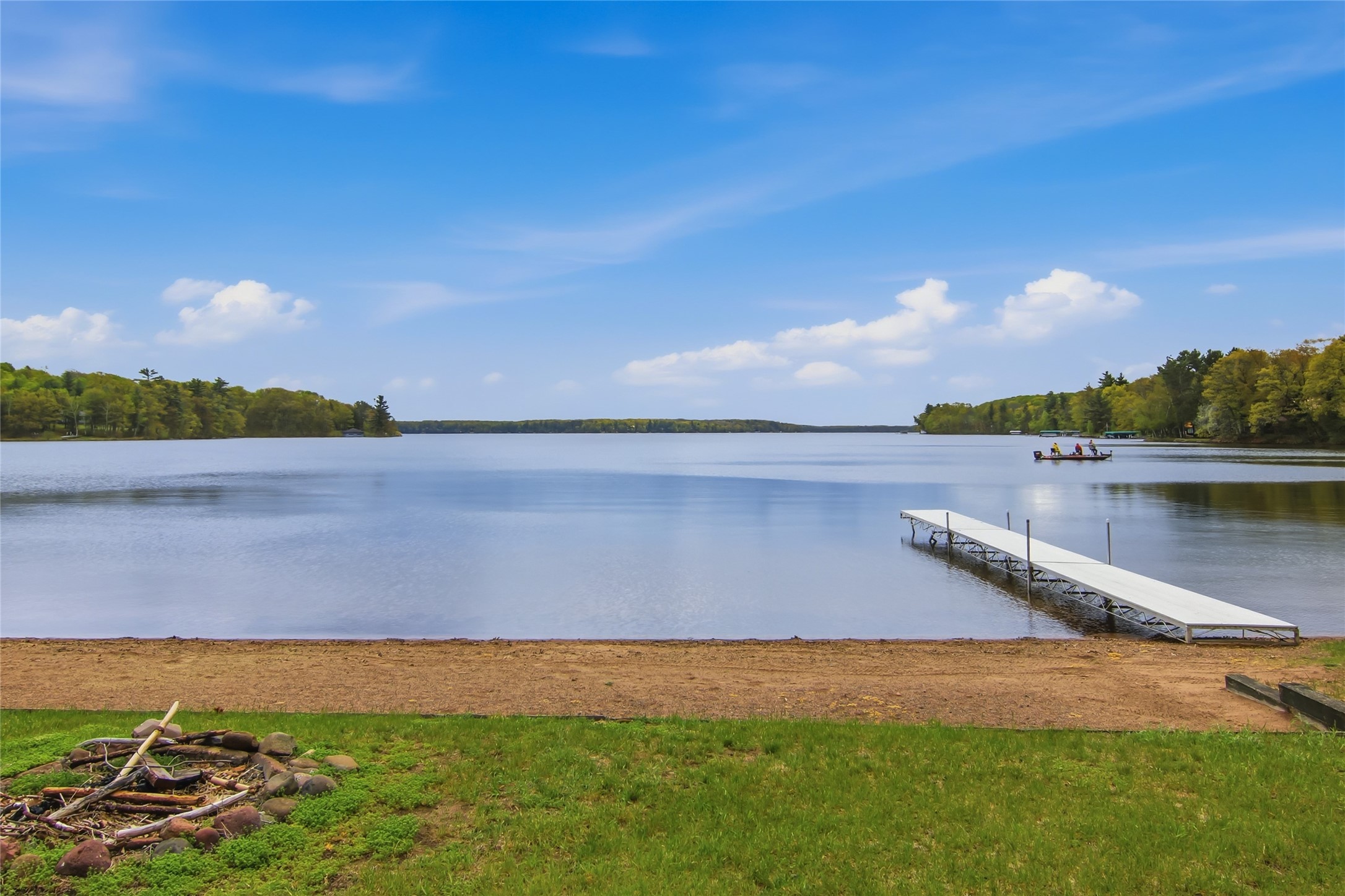 Hayward, Wisconsin, 54843, United States, 3 Bedrooms Bedrooms, ,3 BathroomsBathrooms,Residential,Active,2052128