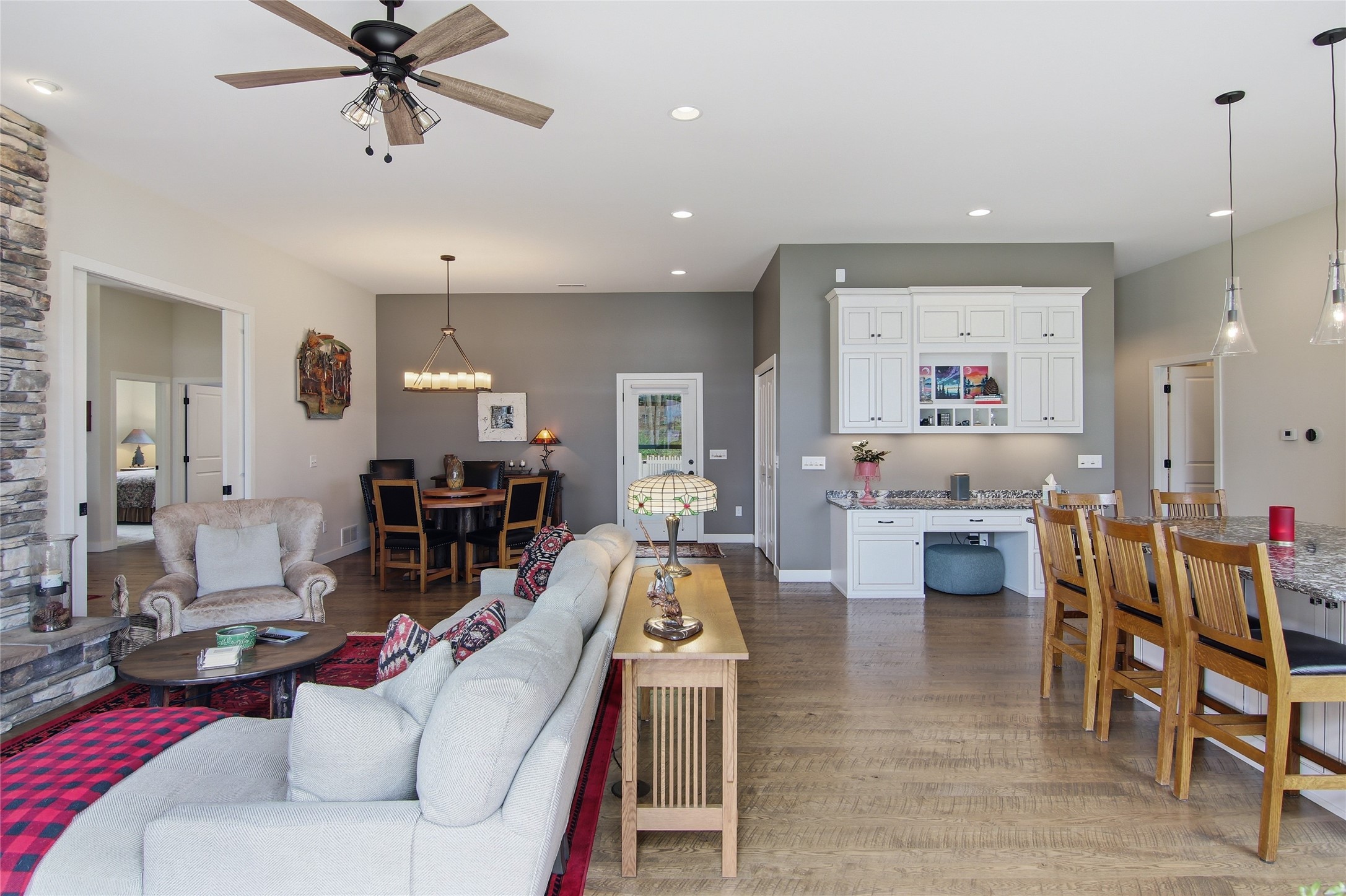 Hayward, Wisconsin, 54843, United States, 3 Bedrooms Bedrooms, ,3 BathroomsBathrooms,Residential,Active,2052128