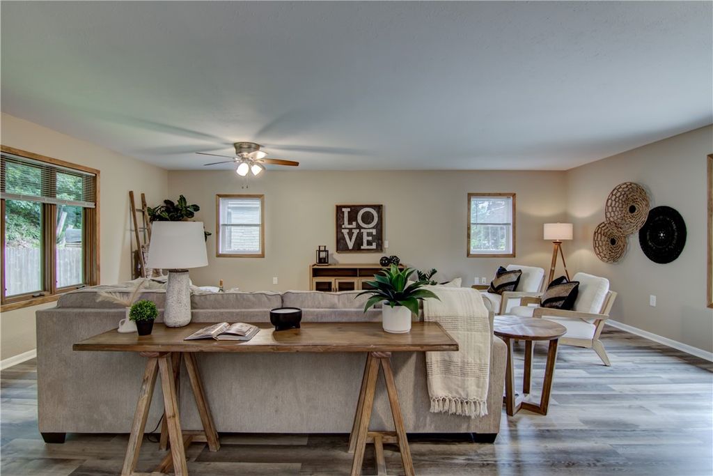 Photo of 1612 11th Street, Eau Claire, WI 54703 (MLS # 1597875)