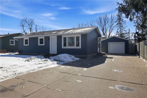 2553 Spooner Avenue Altoona WI 54720