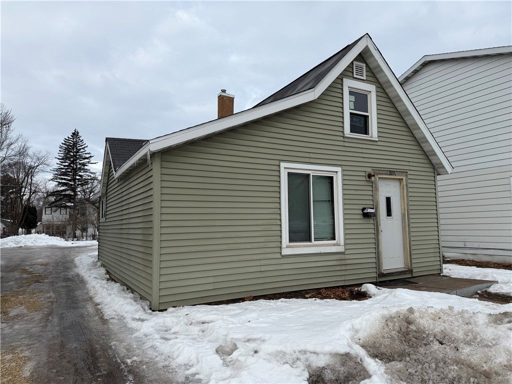 Photo of 1307 Broadway Street S 0 #0, Menomonie, WI 54751 (MLS # 1597867)
