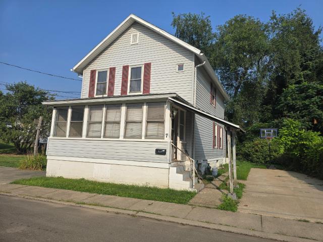 Warren, Pennsylvania 16365, United States, 3 Bedrooms Bedrooms, ,1 BathroomBathrooms,Residential,Active,194966