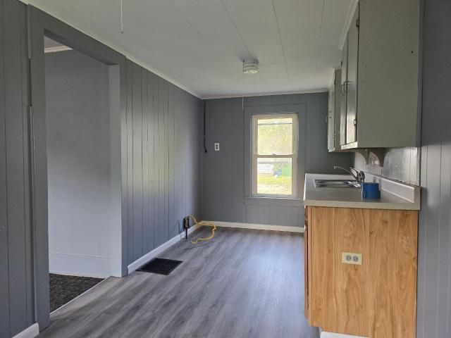 Warren, Pennsylvania 16365, United States, 3 Bedrooms Bedrooms, ,1 BathroomBathrooms,Residential,Active,194966