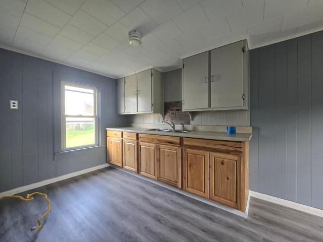 Warren, Pennsylvania 16365, United States, 3 Bedrooms Bedrooms, ,1 BathroomBathrooms,Residential,Active,194966