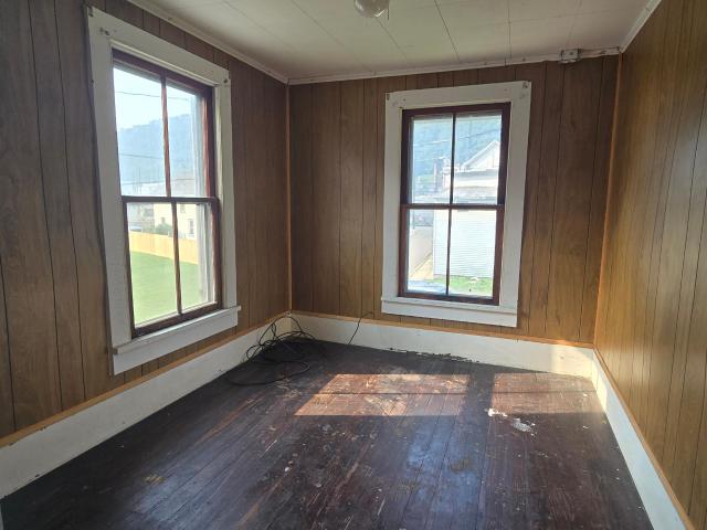 Warren, Pennsylvania 16365, United States, 3 Bedrooms Bedrooms, ,1 BathroomBathrooms,Residential,Active,194966