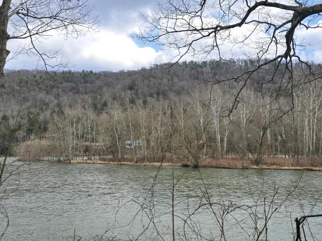 Tidioute, Pennsylvania 16351, United States, 1 Bedroom Bedrooms, ,2 BathroomsBathrooms,Residential,Active,96356