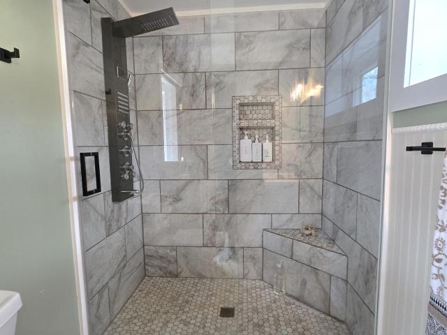 Tidioute, Pennsylvania 16351, United States, 1 Bedroom Bedrooms, ,2 BathroomsBathrooms,Residential,Active,96356