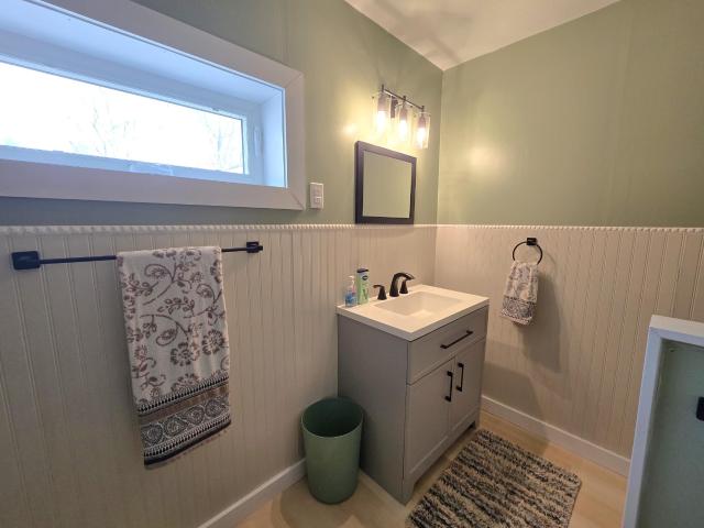 Tidioute, Pennsylvania 16351, United States, 1 Bedroom Bedrooms, ,2 BathroomsBathrooms,Residential,Active,96356