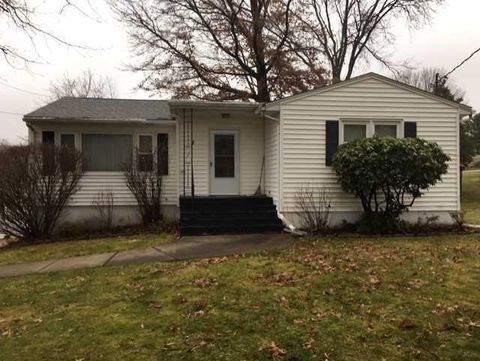 Photo for 4 CRESTMONT DRIVE