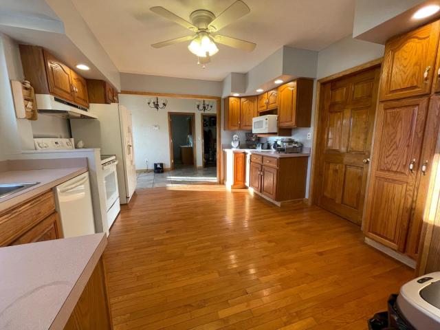 Warren, Pennsylvania 16365, United States, 6 Bedrooms Bedrooms, ,4 BathroomsBathrooms,Residential,Active,86623