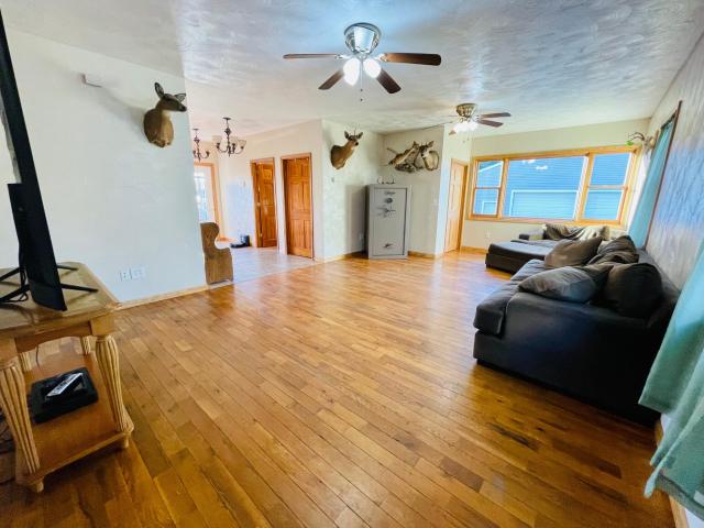 Warren, Pennsylvania 16365, United States, 6 Bedrooms Bedrooms, ,4 BathroomsBathrooms,Residential,Active,86623