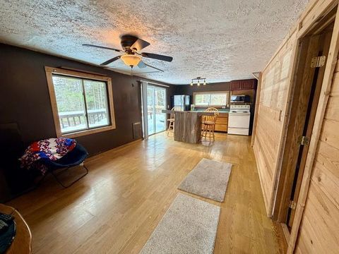 Homes For Sale - 257 Thomas Lane<br/> Tidioute, PA 16351