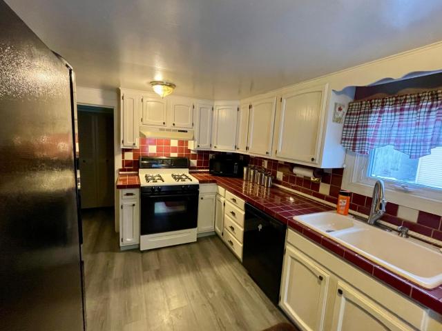 Warren, Pennsylvania 16365, United States, 3 Bedrooms Bedrooms, ,1 BathroomBathrooms,Residential,Active,13505