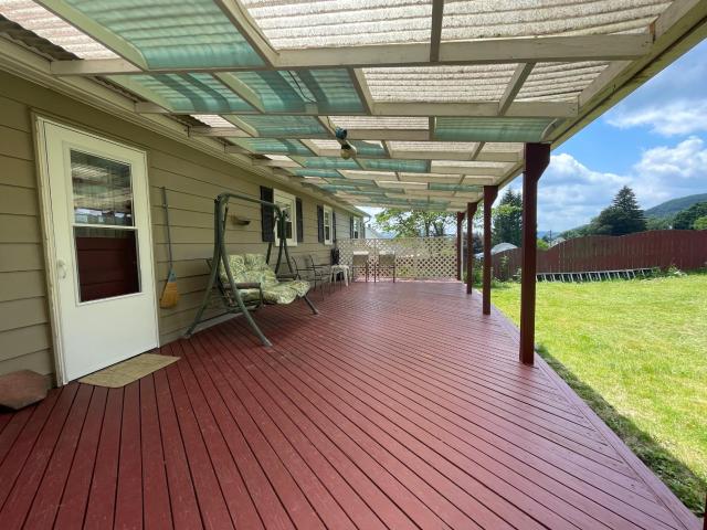 Warren, Pennsylvania 16365, United States, 3 Bedrooms Bedrooms, ,2 BathroomsBathrooms,Residential,Active,170400