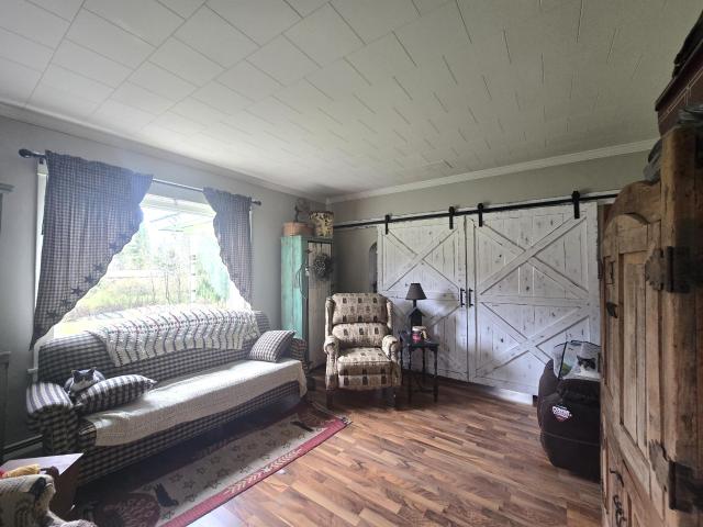 Kane, Pennsylvania 16735, United States, 4 Bedrooms Bedrooms, ,2 BathroomsBathrooms,Residential,Active,113920