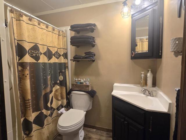 Kane, Pennsylvania 16735, United States, 4 Bedrooms Bedrooms, ,2 BathroomsBathrooms,Residential,Active,113920