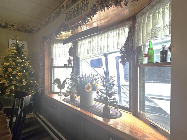 Kane, Pennsylvania 16735, United States, 4 Bedrooms Bedrooms, ,2 BathroomsBathrooms,Residential,Active,113920