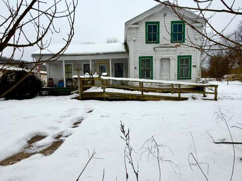 Homes For Sale - 115 Extension Road<br/> Warren County, Garland, PA 16416