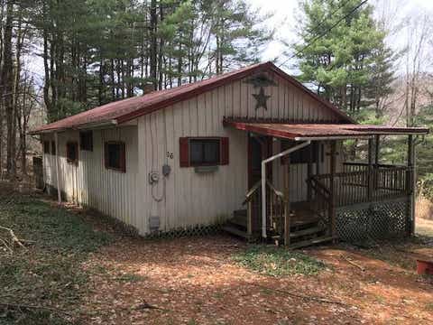 Photo for 16 COTTONWOOD LANE