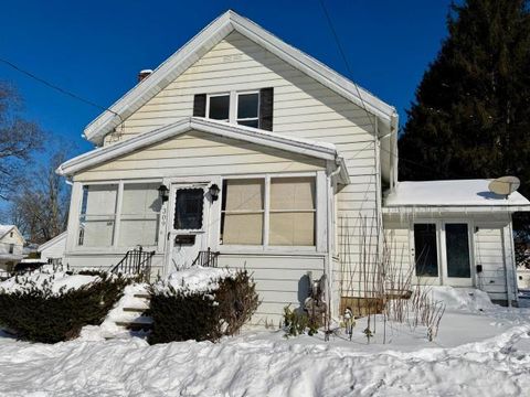 Homes For Sale - 309 Main Street East St<br/> Youngsville, PA 16371