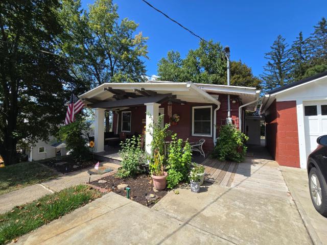 Warren, Pennsylvania 16365, United States, 2 Bedrooms Bedrooms, ,2 BathroomsBathrooms,Residential,Active,217189