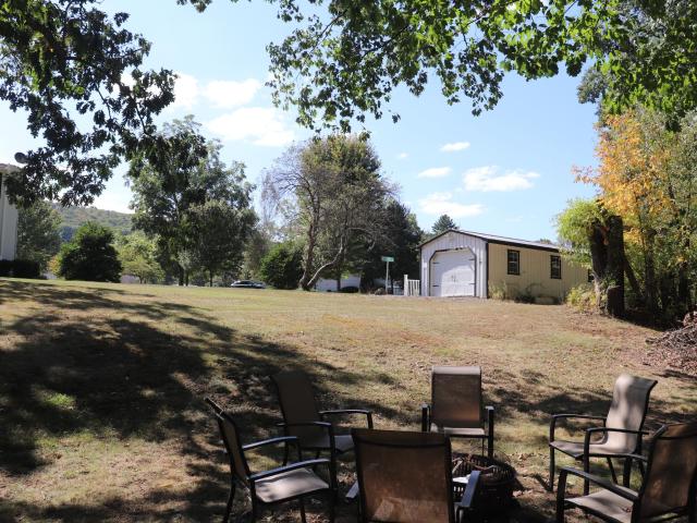 North Warren, Pennsylvania 16365, United States, 5 Bedrooms Bedrooms, ,3 BathroomsBathrooms,Residential,Active,212271