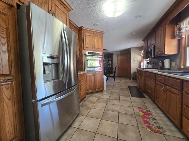 North Warren, Pennsylvania 16365, United States, 5 Bedrooms Bedrooms, ,3 BathroomsBathrooms,Residential,Active,212271