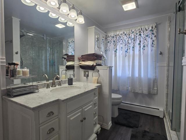 North Warren, Pennsylvania 16365, United States, 5 Bedrooms Bedrooms, ,3 BathroomsBathrooms,Residential,Active,212271