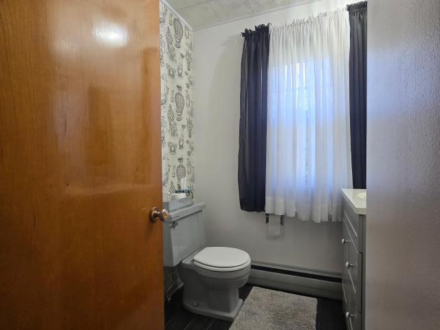 North Warren, Pennsylvania 16365, United States, 5 Bedrooms Bedrooms, ,3 BathroomsBathrooms,Residential,Active,212271